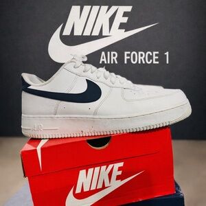Nike Men's White and Blue Air Fore 1
